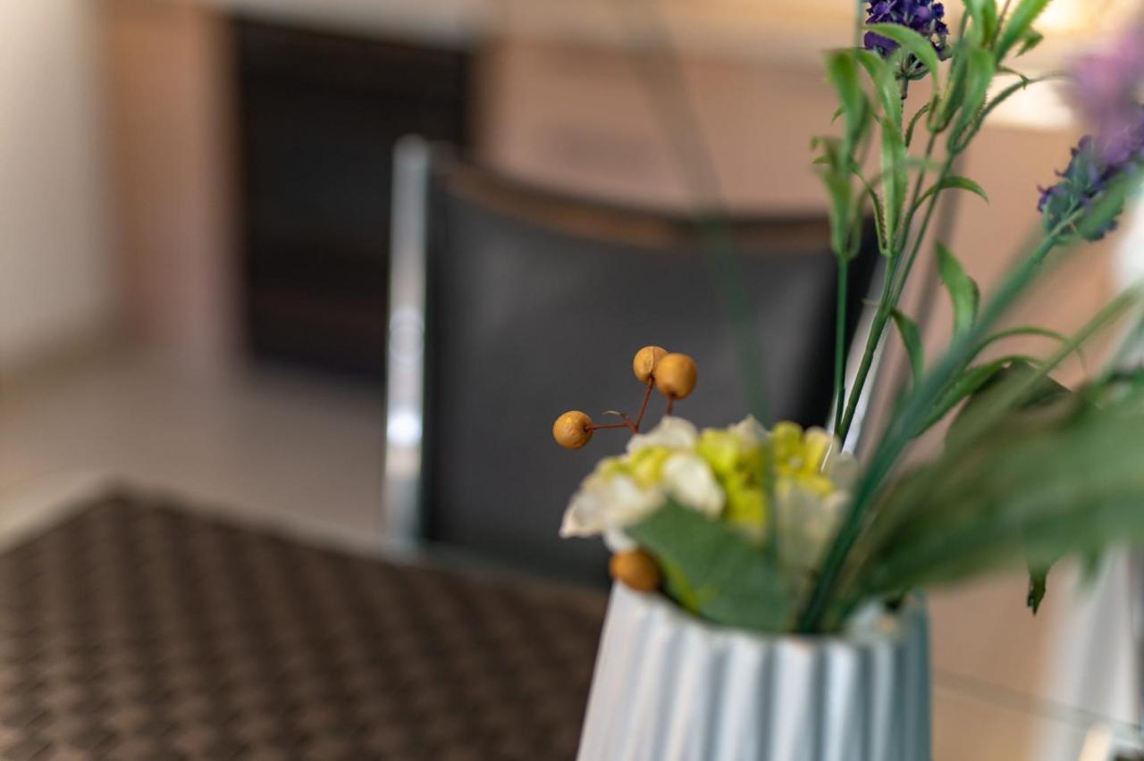 Fantastic Apartment In The Center Alexandroupoli Bagian luar foto
